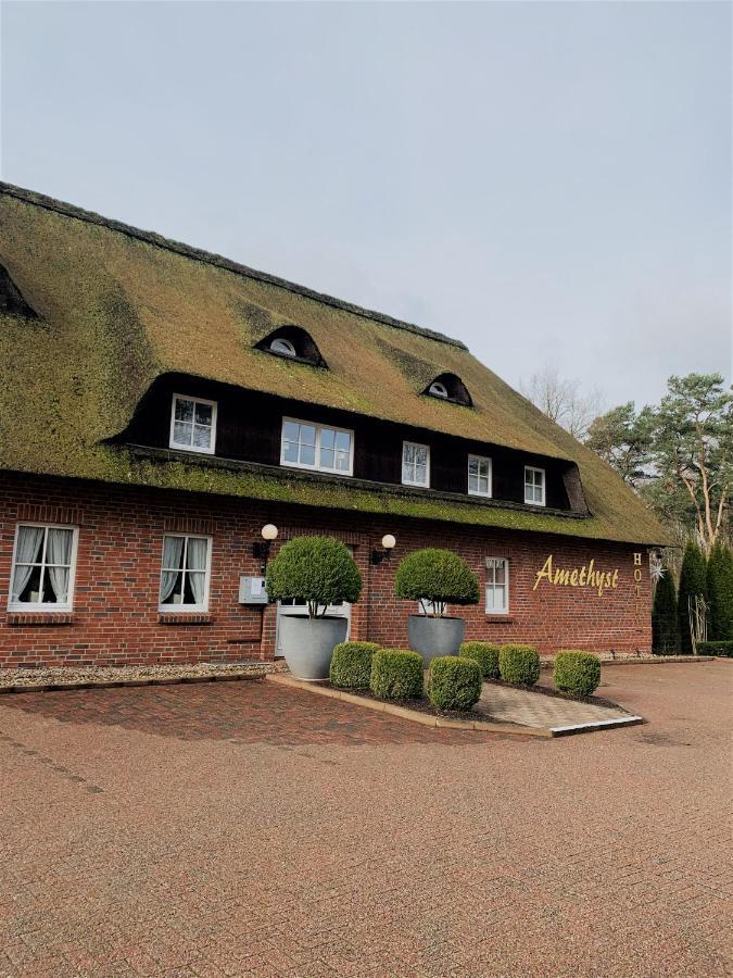 Amethyst Hotel Garni Lueneburg Deutsch Evern Экстерьер фото
