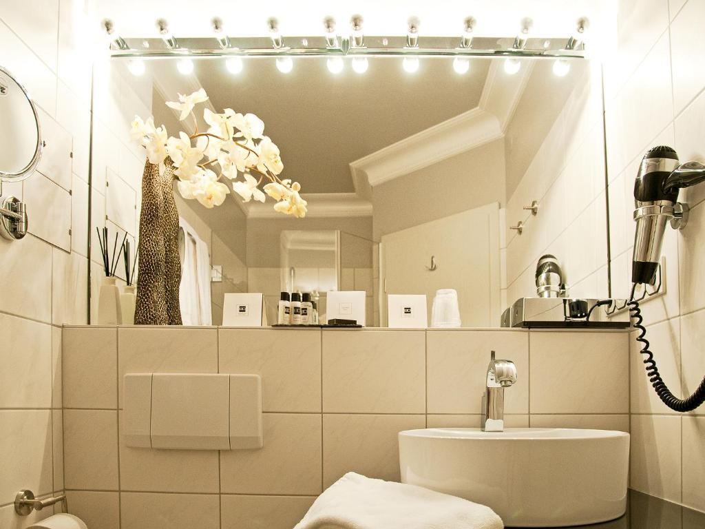 Amethyst Hotel Garni Lueneburg Deutsch Evern Номер фото